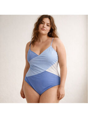 Summersalt One Piece Sky Blue Colorblock Swimsuit Sz 22 NWT Plus Size
